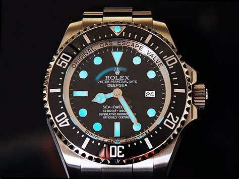 rolex sea dweller lume|rolex sea dweller deep price.